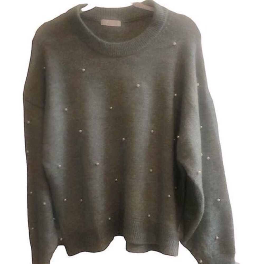 H&M Pearl Detail Soft Knit Sweater Size Large - Picture 2 of 5